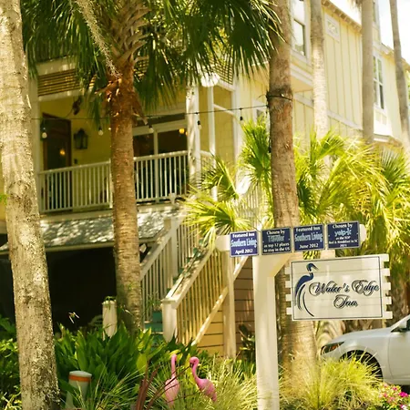 Water'S Edge Inn - Adults Only-3